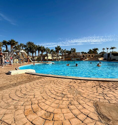 Внешний вид отеля Coral Beach Resort Hurghada в Хургаде, фото 1