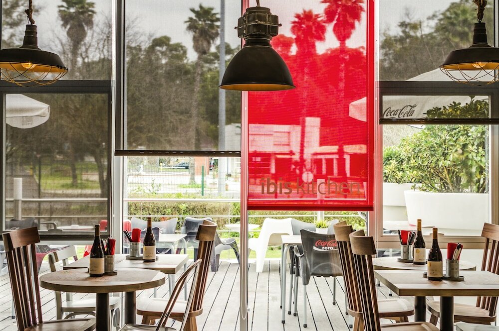 Фото Ibis Lisboa Alfragide