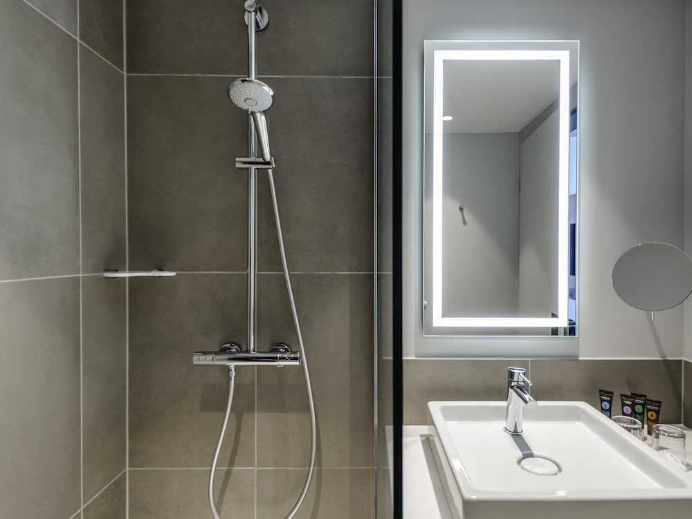 Фото Novotel Regensburg Zentrum