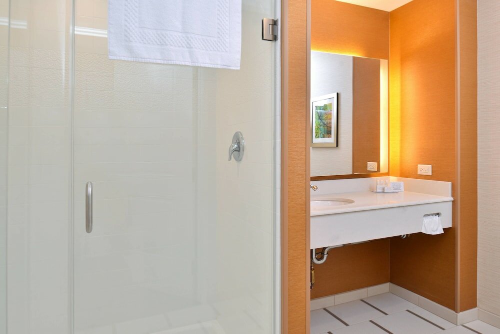 Фото Fairfield Inn & Suites Sacramento Airport Woodland