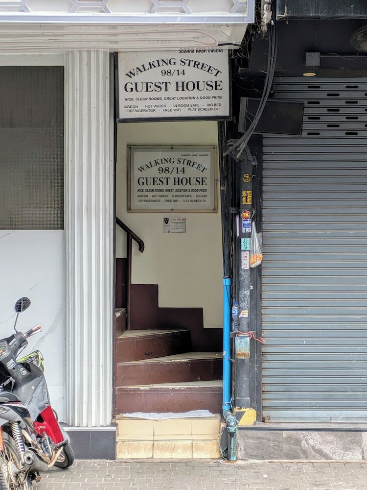 Фото Walking Street Guest House