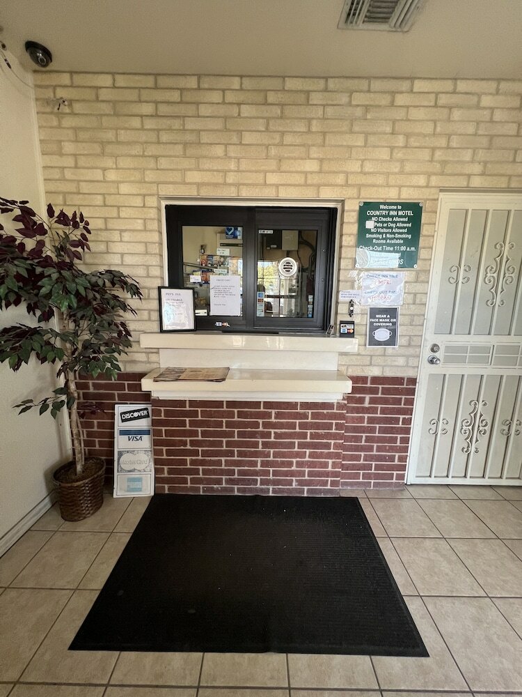 Фото Country Inn Motel