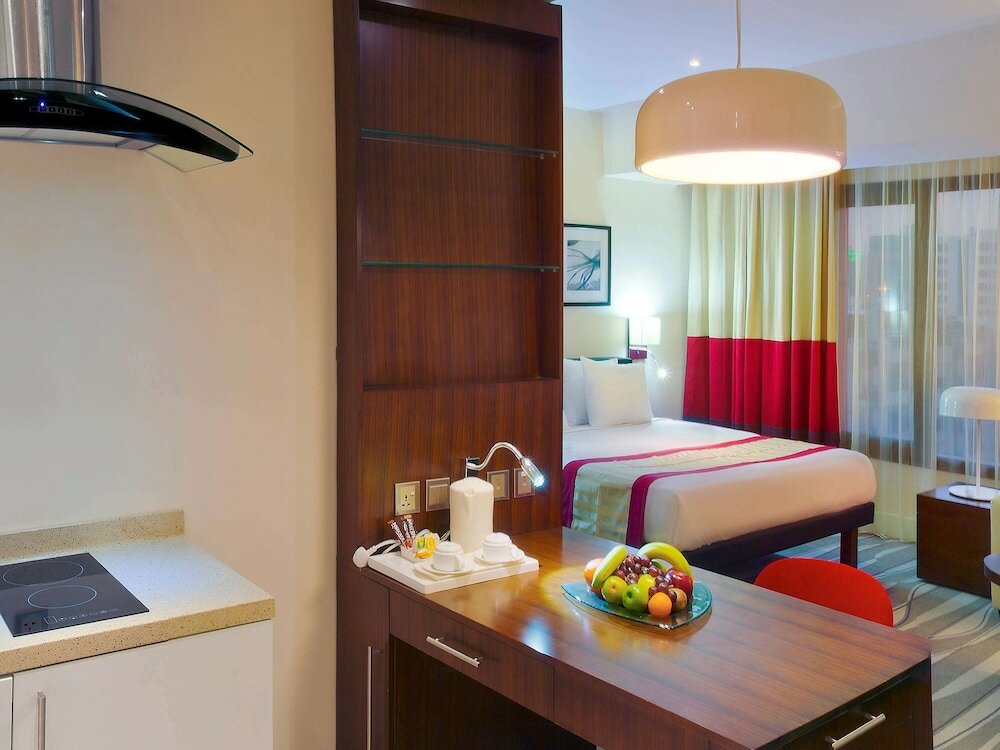 Фото Novotel Suites