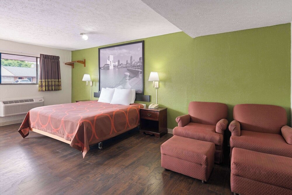 Фото Super 8 by Wyndham Youngstown/Girard