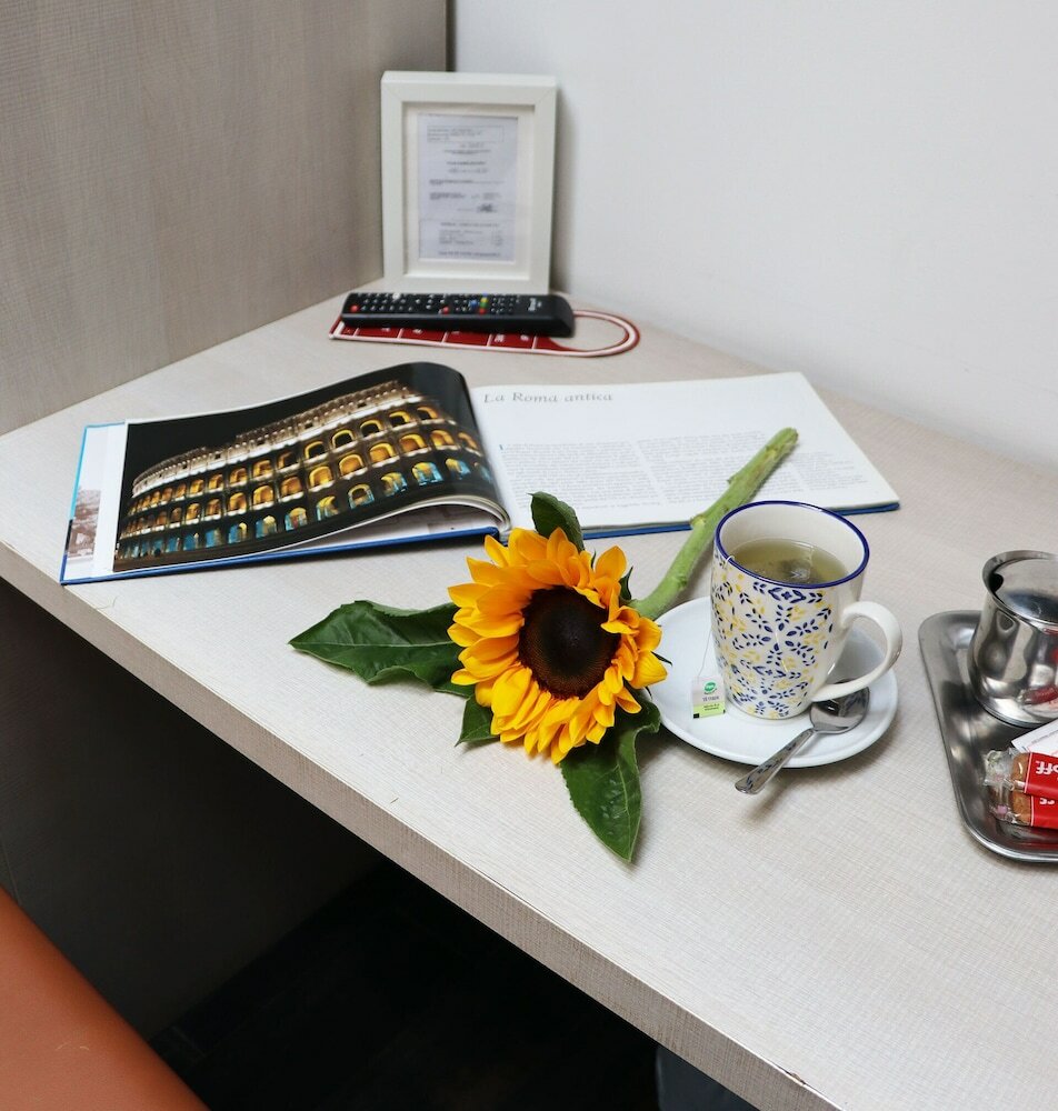 Фото Borgo Pio Suites Inn
