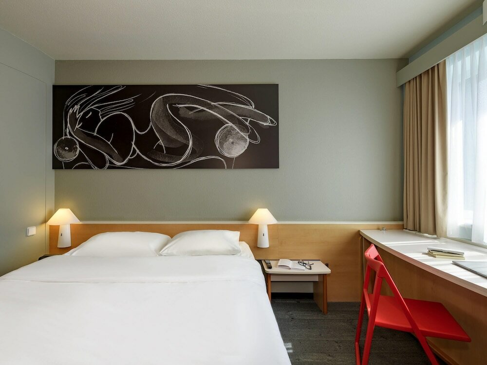 Фото ibis Hamburg Alsterring Hotel