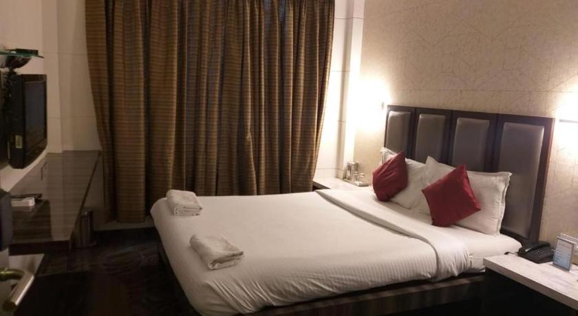 Фото Hotel Sapna Marine