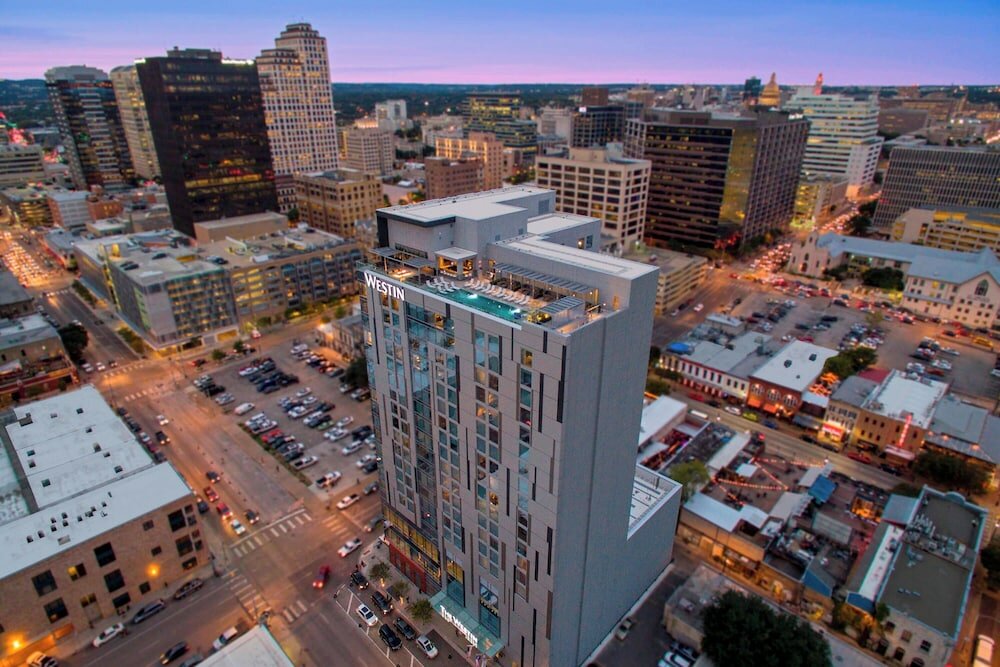 Фото The Westin Austin Downtown