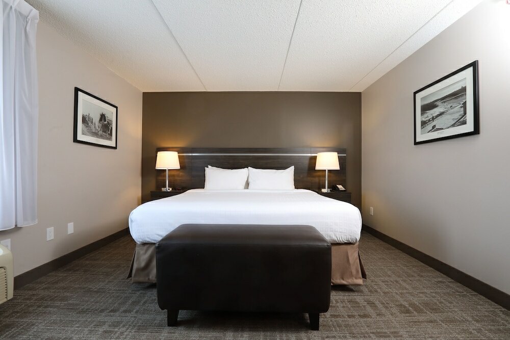 Фото Canad Inns Destination Centre Brandon