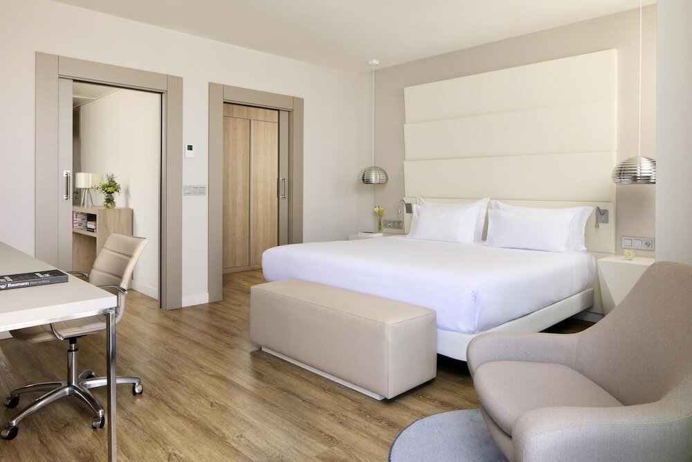 Фото 23009664930