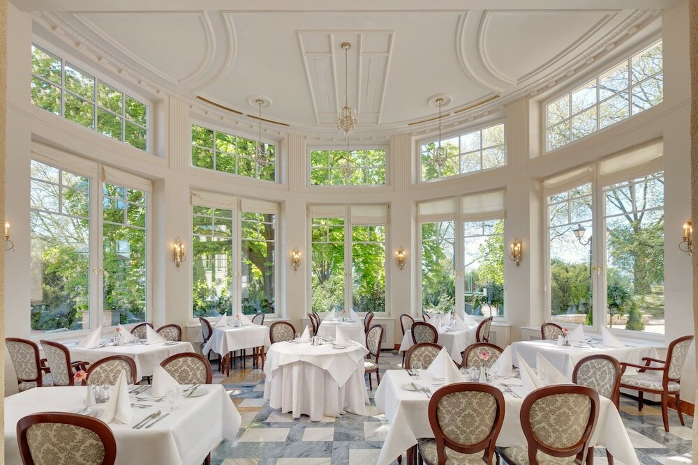 Фото Esplanade Health SPA Hotel