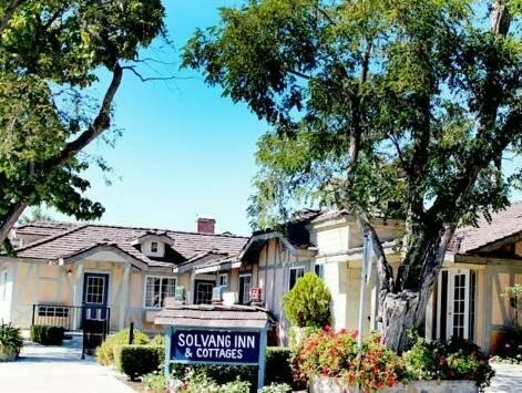 Гостиница Solvang Inn and Cottages в Солванге