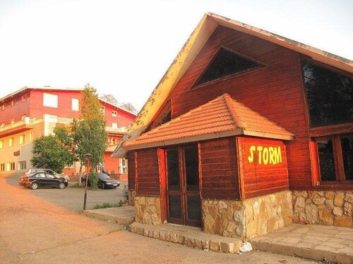 Гостиница Alpine Hotel в Баальбеке