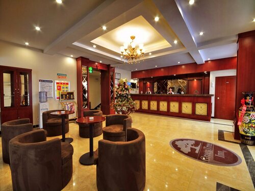 Гостиница GreenTree Inn Zhangjiakou Jinding Ci’er Mountain Road Business Hotel в Чжанцзякоу