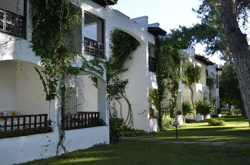 Гостиница Emelda Sun Club в Чамьюва