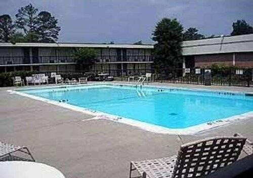 Гостиница Quality Inn Elizabeth City near University в Элизабет Сити