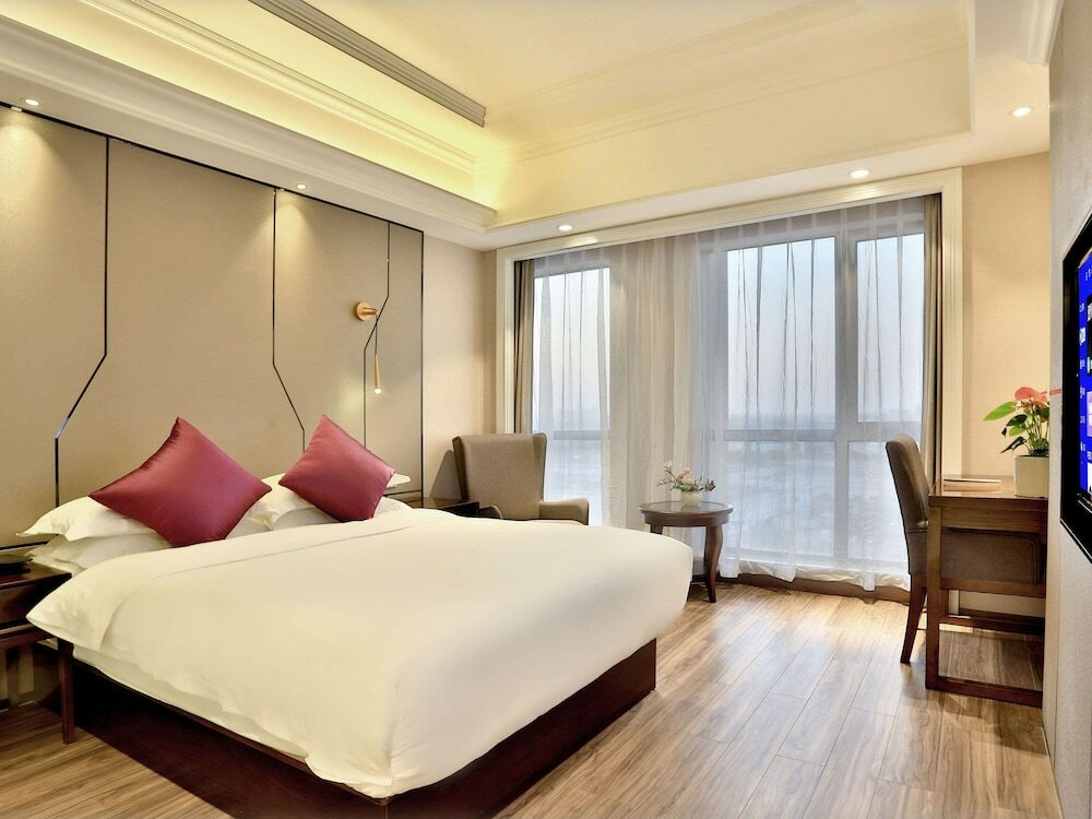Фото Mercure Hangzhou Linping Hotel