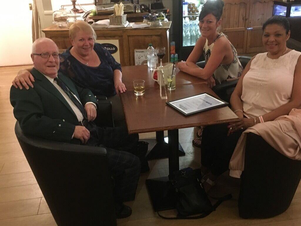 Фото The Linton Hotel