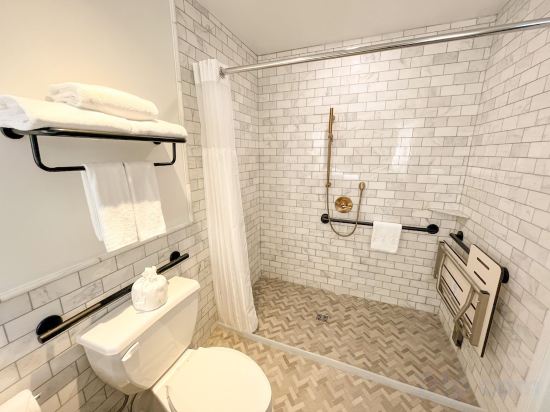 Фото EXchange Hotel Vancouver