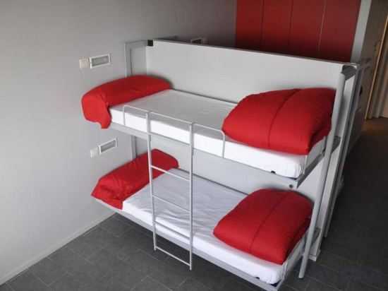 Фото Centre Esplai Hostel