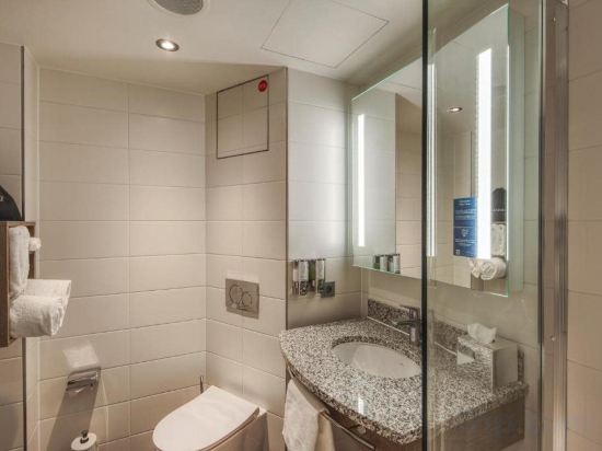 Фото Hampton by Hilton Stuttgart City Centre