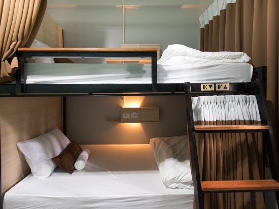 Фото Siam Stadium Hostel