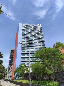 отель Hotel Badalona Tower