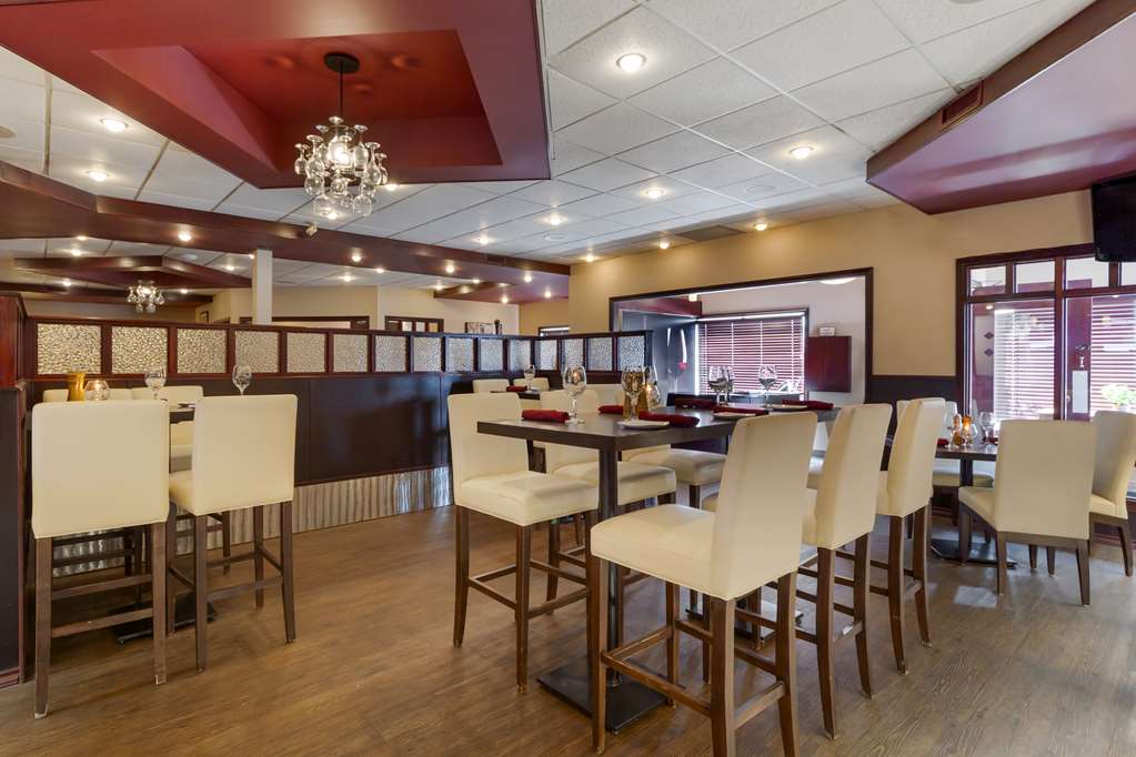Фото Best Western Grande Prairie Hotel & Suites