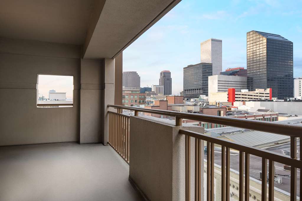 Фото Embassy Suites by Hilton New Orleans