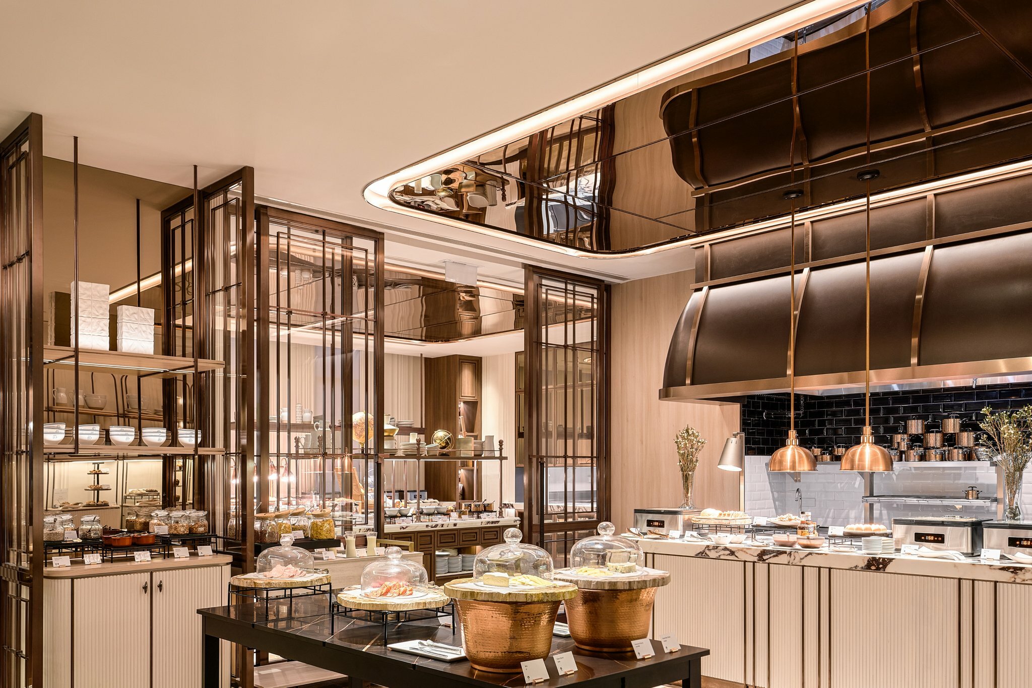 Фото InterContinental Bangkok Sukhumvit by IHG