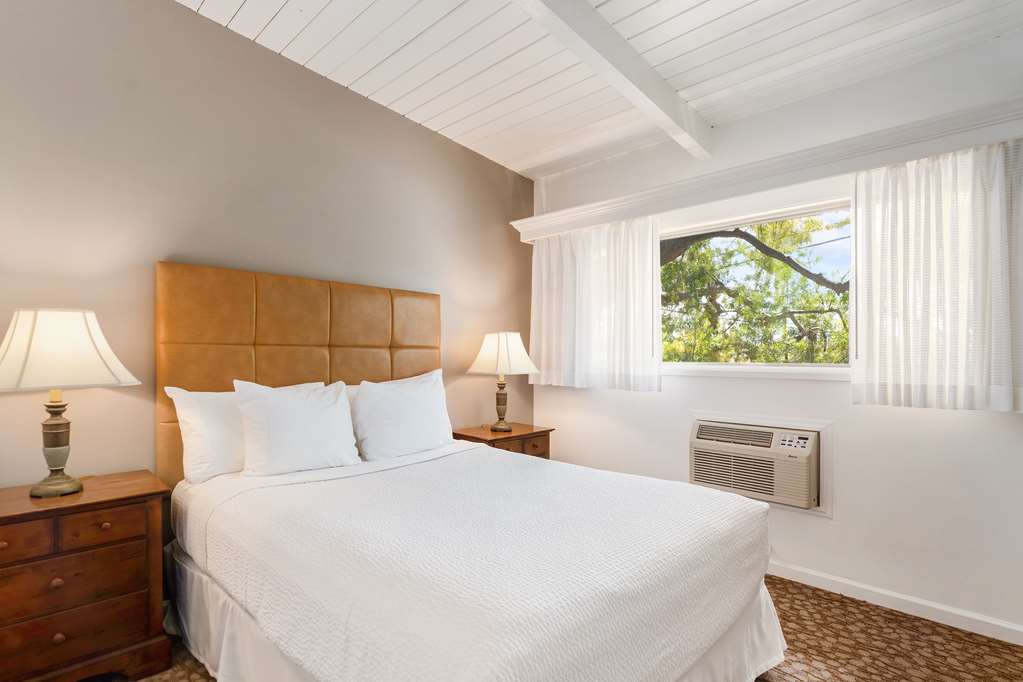 Фото Best Western Plus Santa Barbara