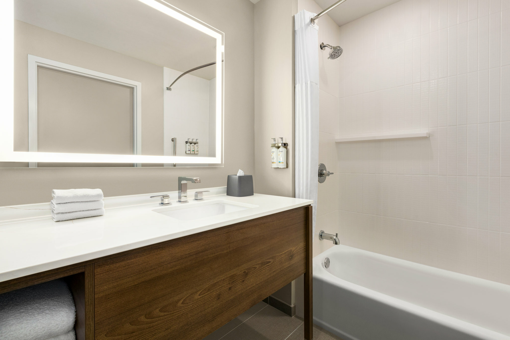 Фото Sonesta Es Suites Burlington Boston