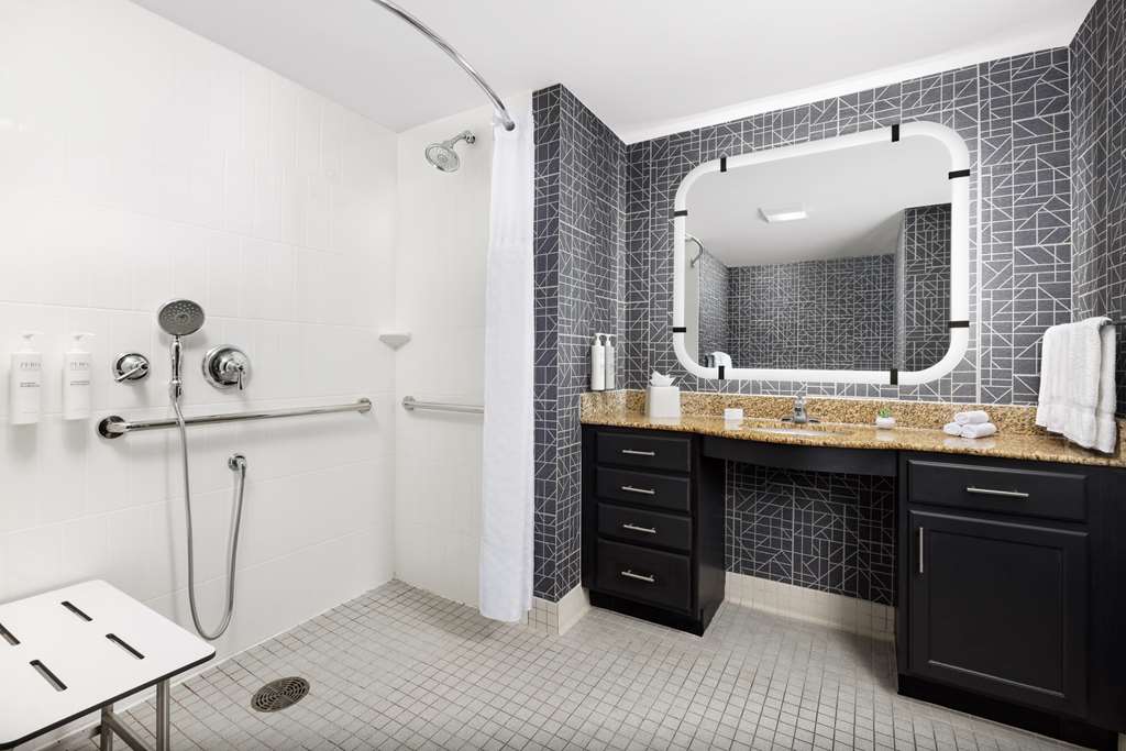 Фото Homewood Suites by Hilton Manchester/Airport