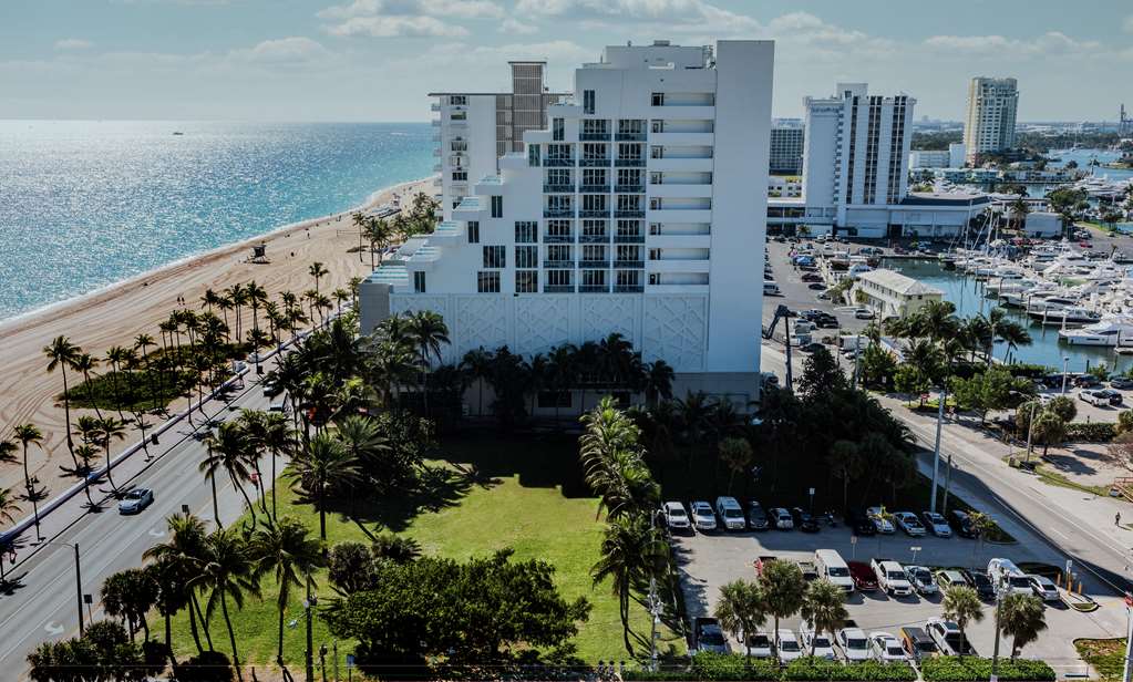 Фото Hotel Maren Fort Lauderdale Beach, Curio Collection by Hilton