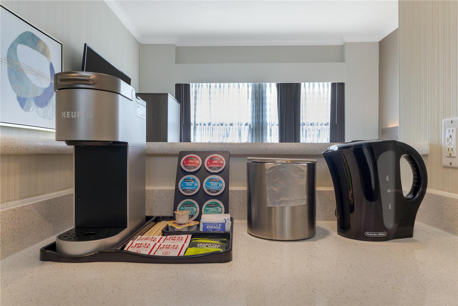 Фото Best Western Plus Carlton Plaza