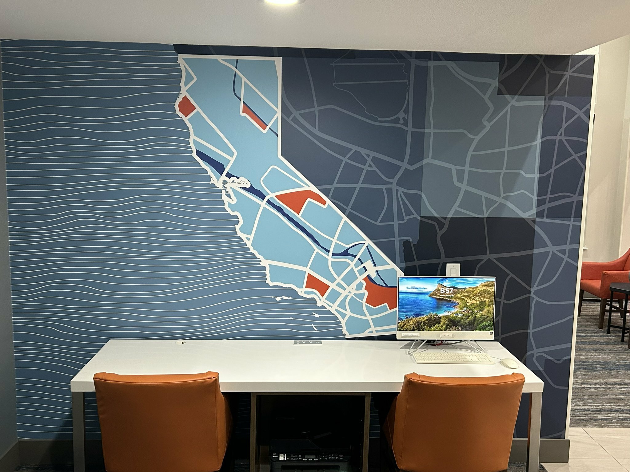 Фото Holiday Inn Express Hotel & Suites Manteca, an Ihg Hotel