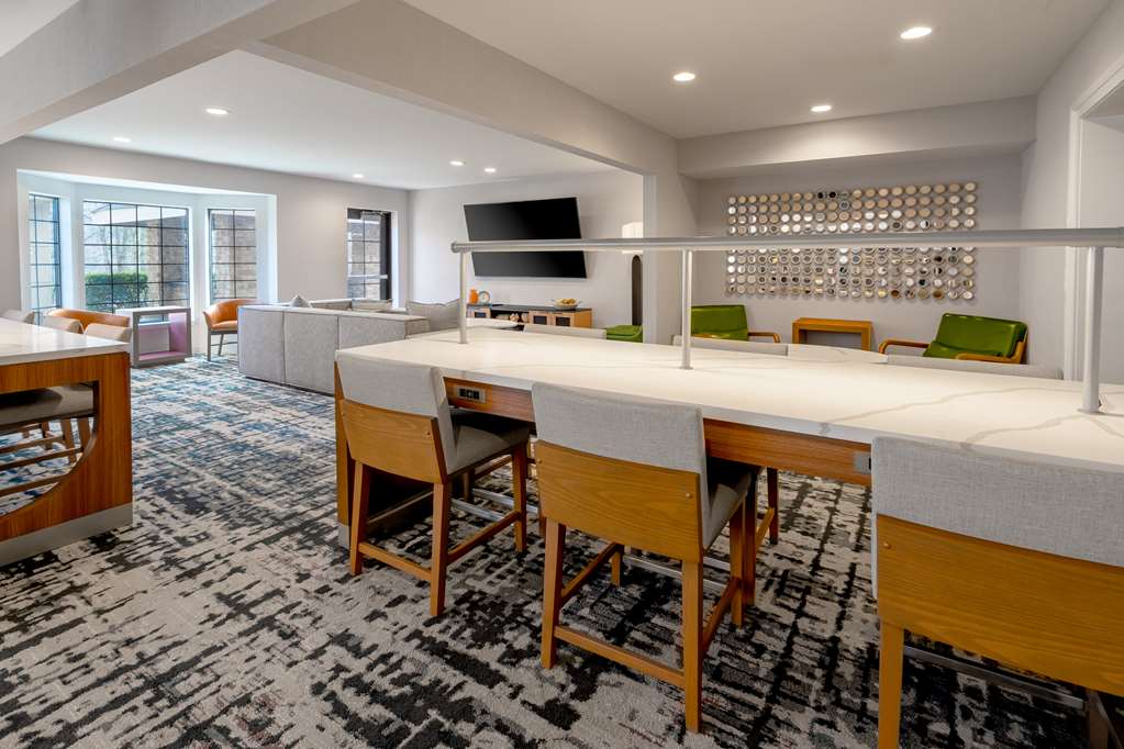 Фото Homewood Suites by Hilton Eatontown