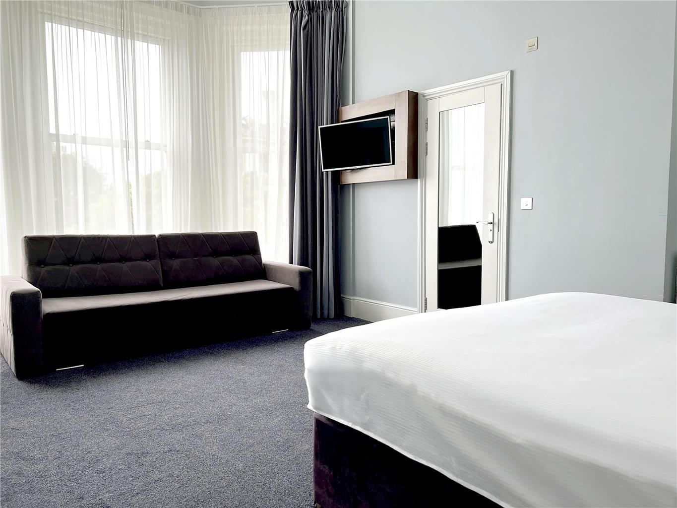 Фото View Hotel Folkestone