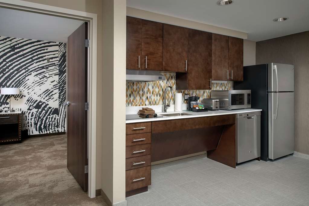 Фото Homewood Suites by Hilton Austin Downtown