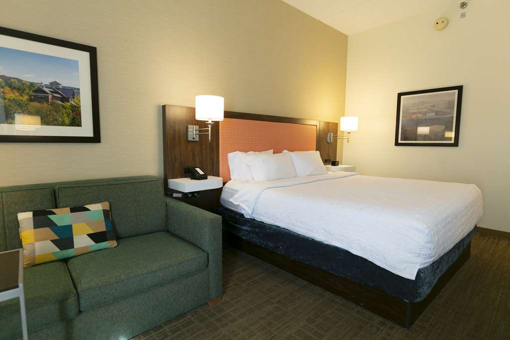 Фото Hampton Inn Scranton at Montage Mountain