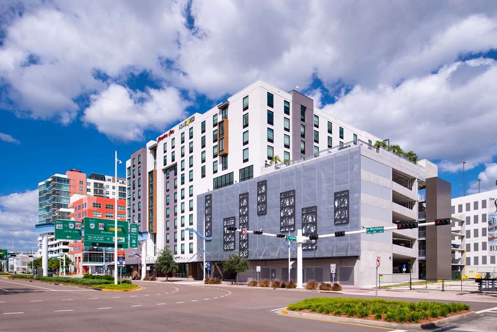 Фото Hampton Inn Tampa Downtown Channel District