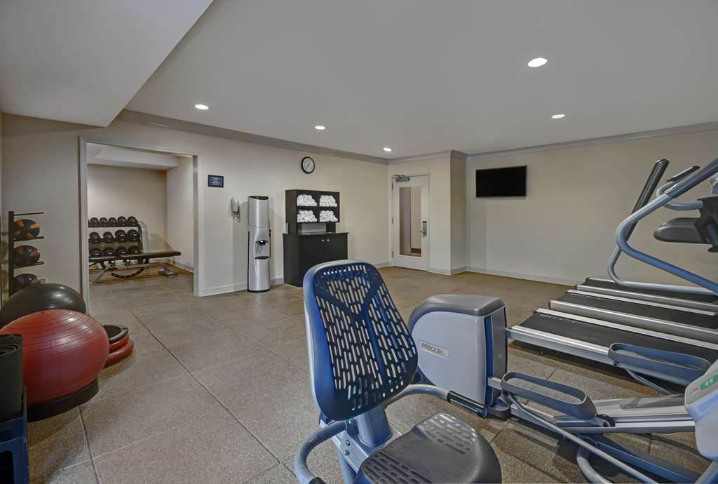 Фото Homewood Suites by Hilton Eatontown