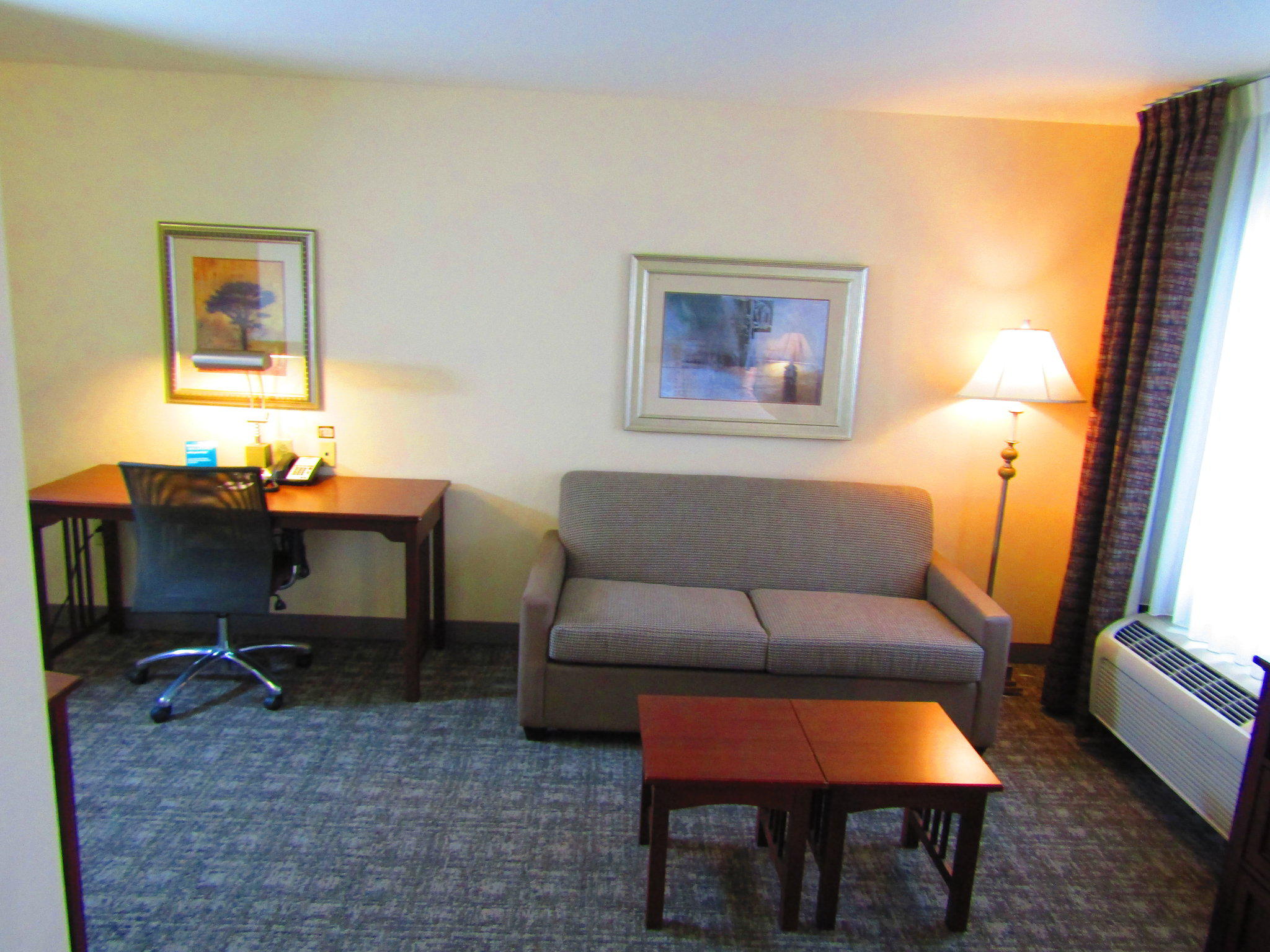 Фото Staybridge Suites Rochester University, an Ihg Hotel