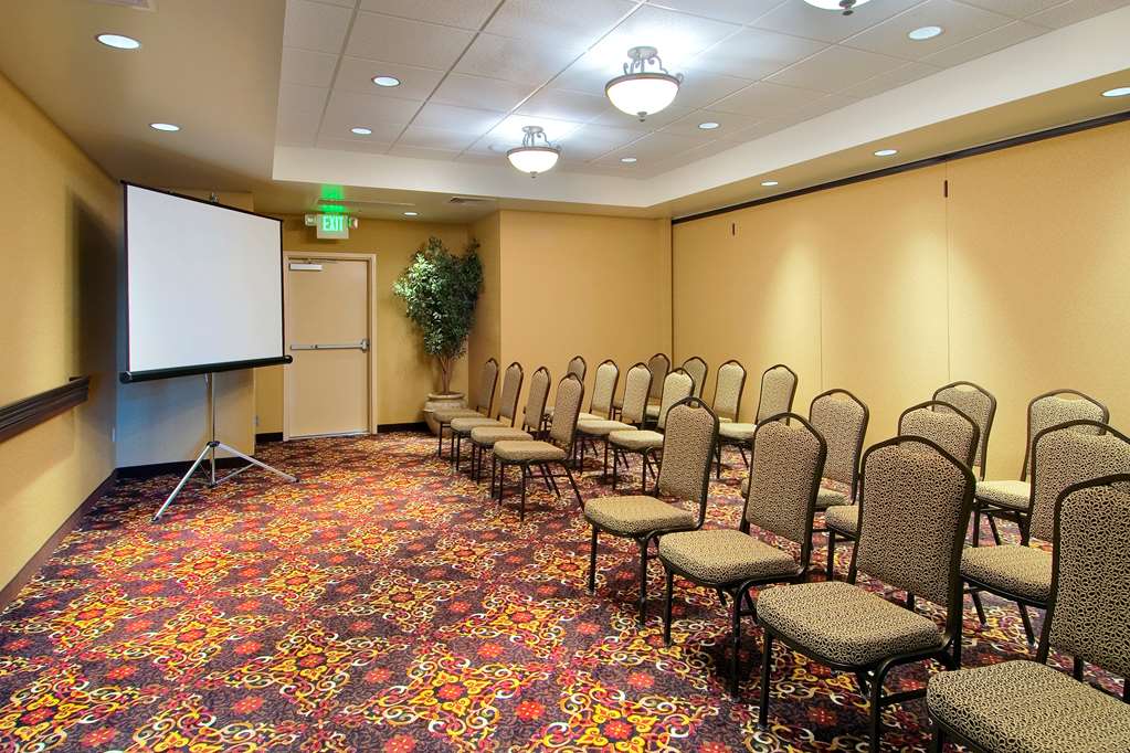 Фото Hampton Inn & Suites Lodi