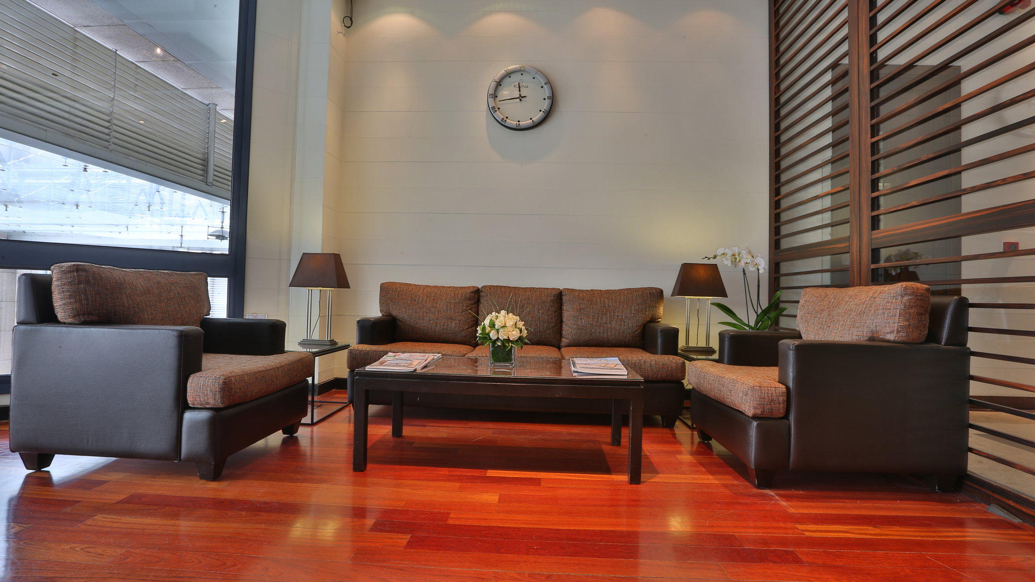 Фото Crowne Plaza Beirut