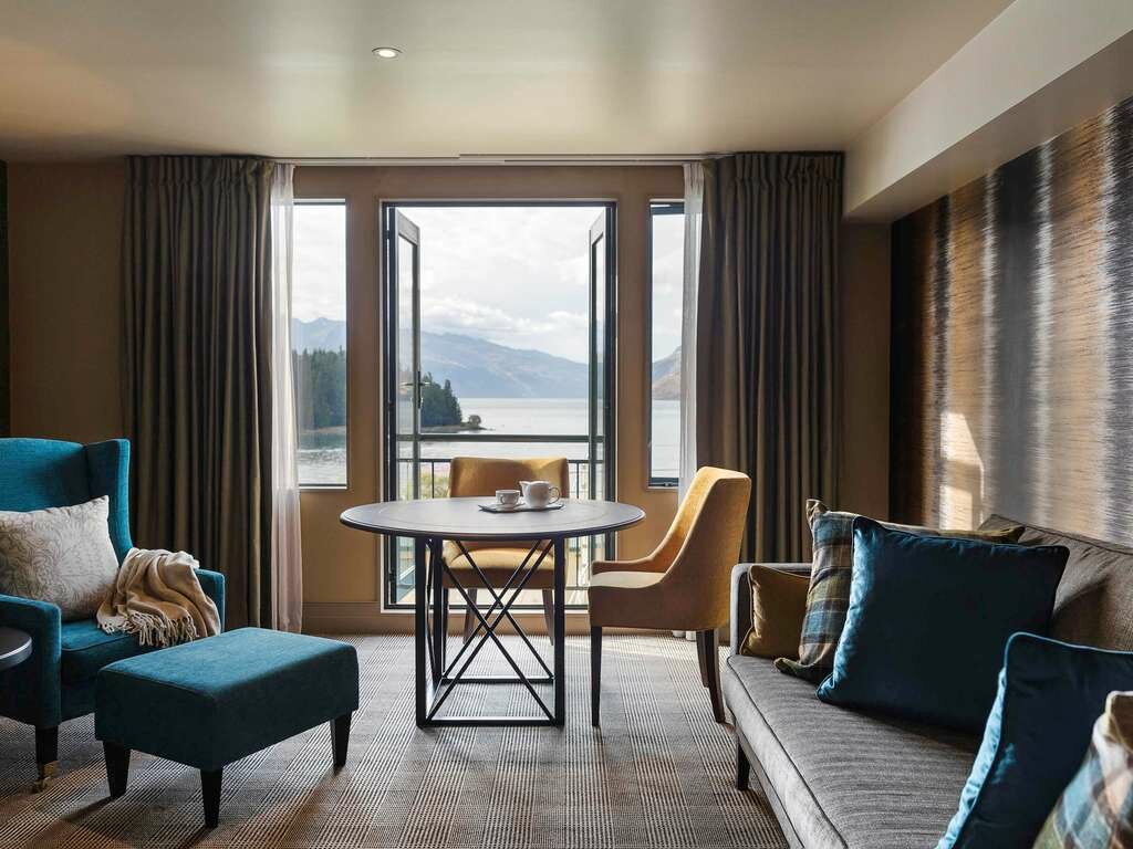 Фото Hotel St. Moritz Queenstown