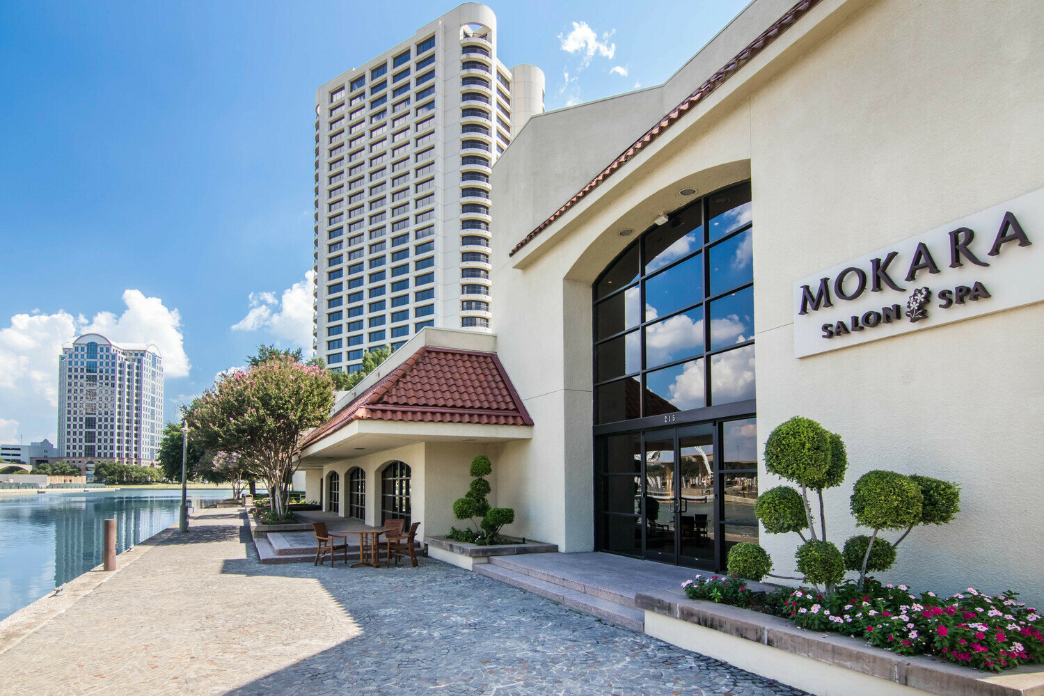 Фото Omni Las Colinas Hotel