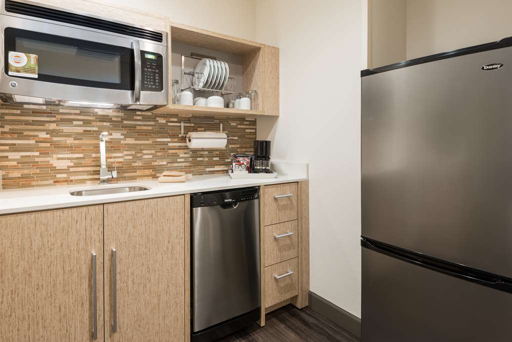 Фото Home2 Suites by Hilton Atlanta Downtown