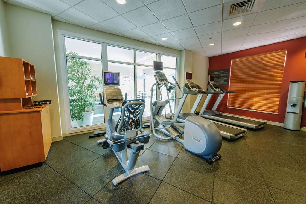 Фото Hilton Garden Inn Manchester Downtown