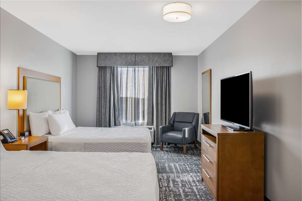 Фото Homewood Suites by Hilton Winnipeg Airport Polo Park MB